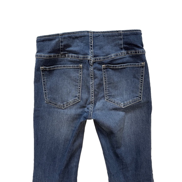 We The Free Size 25 Penny Pull-On Flare Blue Jeans Mid-Rise Bell Bottoms Boho - Picture 13 of 15